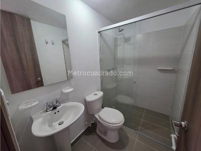Apartamento en venta en Viviendas Del Sur, Itagüí · foto 5 de 10