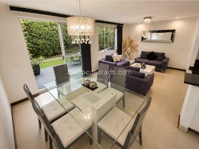 Casa de 3 alcobas en venta en Benedictinos, Envigado, 198 m² · foto 5 de 12