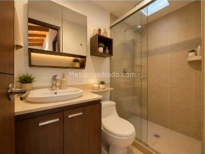 Casa de 3 alcobas en venta en Benedictinos, Envigado, 198 m² · foto 12 de 12