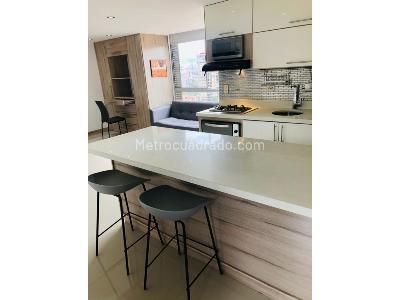 Apartaestudio en venta en La Frontera, Medellín, 30 m² · foto 2 de 7