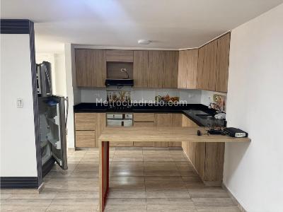 Apartamento de 3 alcobas en venta en San Joaquin, Medellín, 100 m² · foto 9 de 11