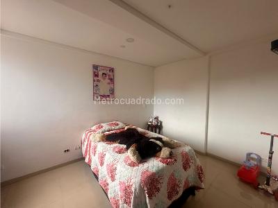 Apartamento en venta en Fatima, Itagüí · foto 9 de 15