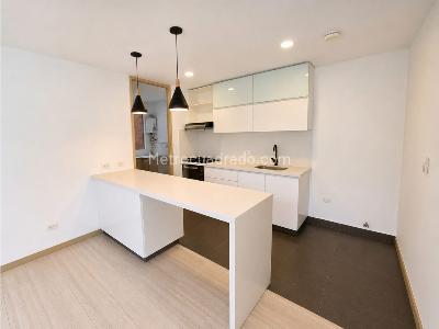 Apartamento en venta en Cumbres, Envigado · foto 3 de 13