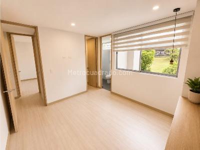 Apartamento en venta en Cumbres, Envigado · foto 8 de 13