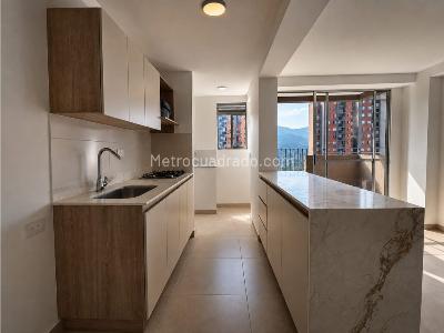 Apartamento en venta en Santa Maria, Itagüí · foto 2 de 11