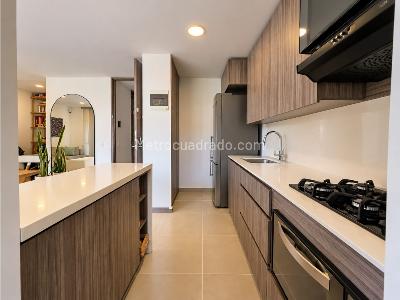 Apartamento en venta en Suramerica, Itagüí · foto 4 de 13