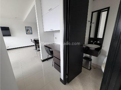Apartamento de 1 alcoba en venta en El Poblado, Medellín, 60 m² · foto 13 de 20
