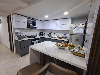 Apartamento en venta en Santa Lucia, Medellín · foto 5 de 20