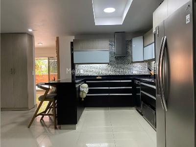 Apartamento en venta en La Frontera, Envigado · foto 2 de 19