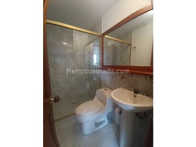Apartamento en venta en Envigado, Medellín · foto 13 de 18