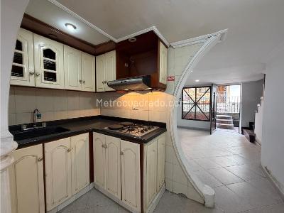 Casa de 3 alcobas en venta en La Estrella, Medellín, 100 m² · foto 13 de 17