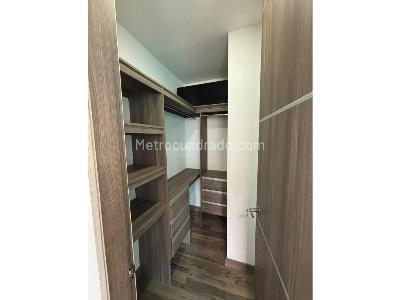 Apartamento de 1 alcoba en venta en Sabaneta Medellin Antioquia, Medellín, 48 m² · foto 2 de 10