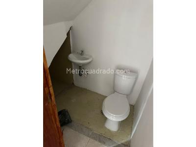 Apartamento de 2 alcobas en arriendo en Belen Malibu, Medellín, 70 m² · foto 6 de 9