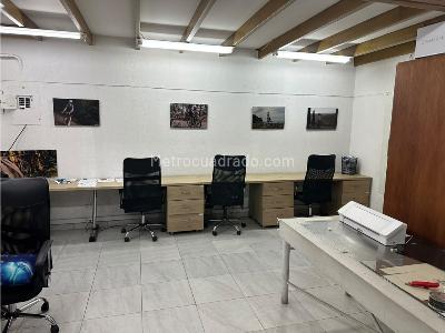 Casa de 5 alcobas en venta en Belen Alameda, Medellín, 750 m² · foto 3 de 20