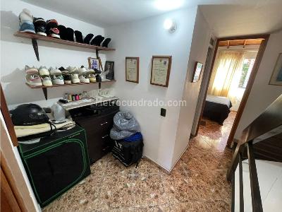 Casa de 3 alcobas en venta en Rodeo Alto, Medellín, 70 m² · foto 10 de 19