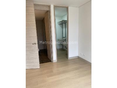 Apartamento de 2 alcobas en venta en El Poblado, Medellín, 60 m² · foto 10 de 20