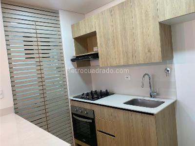 Apartamento de 2 alcobas en venta en El Poblado, Medellín, 60 m² · foto 15 de 20