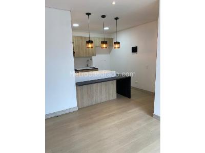 Apartamento de 2 alcobas en venta en El Poblado, Medellín, 60 m² · foto 4 de 20