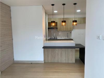 Apartamento de 2 alcobas en venta en El Poblado, Medellín, 60 m² · foto 5 de 20
