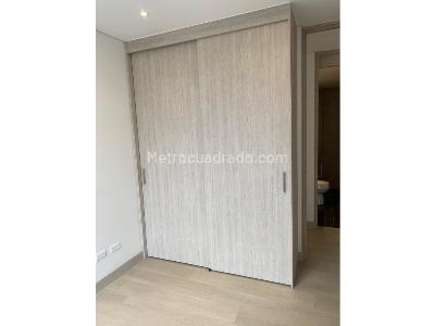 Apartamento de 2 alcobas en venta en El Poblado, Medellín, 60 m² · foto 7 de 20