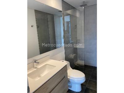 Apartamento de 2 alcobas en venta en El Poblado, Medellín, 60 m² · foto 8 de 20