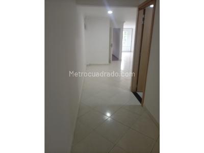 Apartamento de 4 alcobas en venta en Los Colores, Medellín, 104 m² · foto 13 de 18