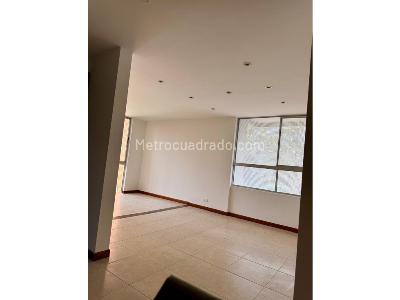 Apartamento de 3 alcobas en venta en Los Balsos Poblado, Medellín, 119 m² · foto 5 de 20