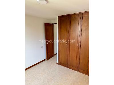 Apartamento de 3 alcobas en venta en Los Balsos Poblado, Medellín, 119 m² · foto 7 de 20