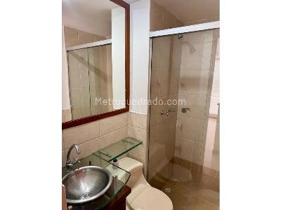 Apartamento de 3 alcobas en venta en Los Balsos Poblado, Medellín, 119 m² · foto 13 de 20