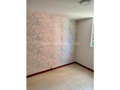 Apartamento de 3 alcobas en venta en Los Balsos Poblado, Medellín, 119 m² · foto 16 de 20