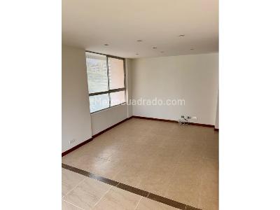 Apartamento de 3 alcobas en venta en Los Balsos Poblado, Medellín, 119 m² · foto 19 de 20