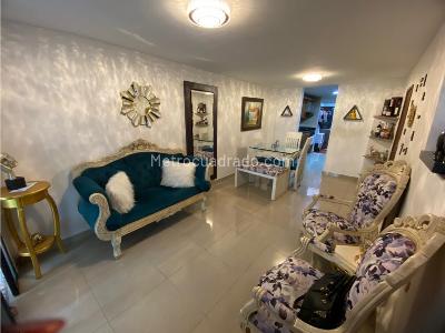 Casa de 4 alcobas en venta en El Dorado, Envigado, 130 m² · foto 1 de 20