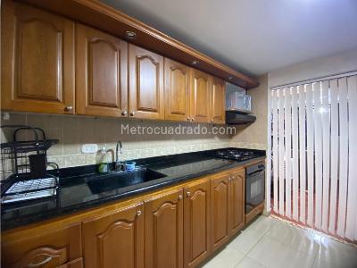 Casa de 4 alcobas en venta en El Dorado, Envigado, 130 m² · foto 7 de 20
