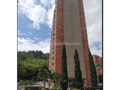 Apartamento de 3 alcobas en venta en Rodeo Alto, Medellín, 46 m² · foto 4 de 12