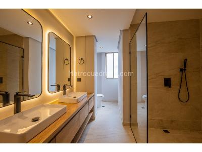 Apartamento de 2 alcobas en venta en Lalinde, Medellín, 211 m² · foto 13 de 20