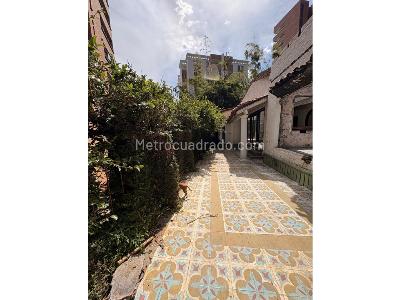 Casa de 5 alcobas en venta en Castropol, Medellín, 757 m² · foto 4 de 20