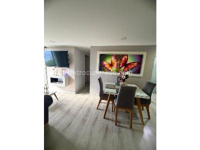 Apartamento de 2 alcobas en venta en Loma Del Indio, Medellín, 60 m² · foto 4 de 16