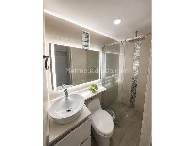 Apartamento de 2 alcobas en venta en Loma Del Indio, Medellín, 60 m² · foto 8 de 16