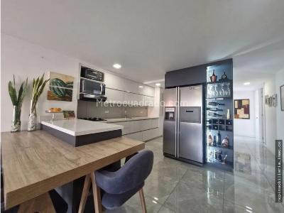 Apartamento de 3 alcobas en venta en Las Acacias, Medellín, 110 m² · foto 11 de 20
