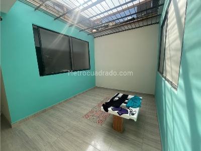 Casa de 5 alcobas en venta en Laureles, Medellín, 360 m² · foto 9 de 20