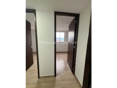 Apartamento de 3 alcobas en venta en Rodeo Alto, Medellín, 70 m² · foto 16 de 20
