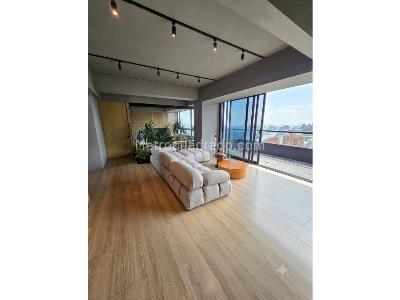 Apartamento de 2 alcobas en venta en El Poblado, Medellín, 249 m² · foto 2 de 16
