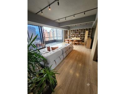 Apartamento de 2 alcobas en venta en El Poblado, Medellín, 249 m² · foto 3 de 16