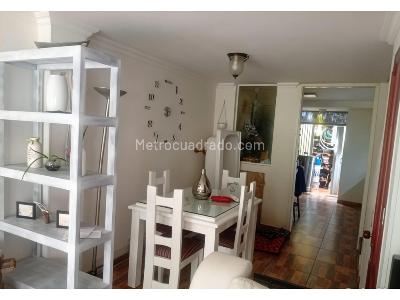 Casa de 3 alcobas en venta en Rodeo Alto, Medellín, 95 m² · foto 2 de 17