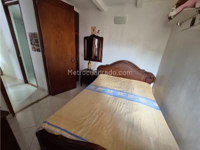 Apartamento de 3 alcobas en venta en Rodeo Alto, Medellín, 46 m² · foto 7 de 12