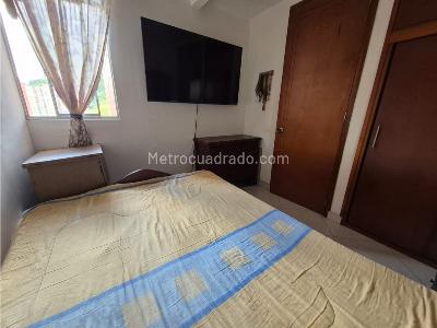 Apartamento de 3 alcobas en venta en Rodeo Alto, Medellín, 46 m² · foto 8 de 12