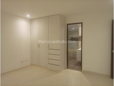 Casa de 4 alcobas en venta en Los Colores, Medellín, 140 m² · foto 15 de 20