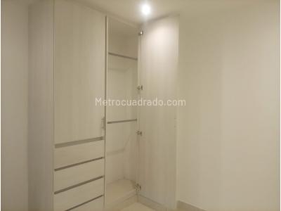 Casa de 4 alcobas en venta en Los Colores, Medellín, 140 m² · foto 19 de 20