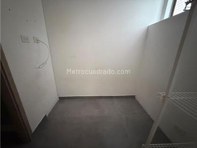 Apartamento de 4 alcobas en venta en La Tomatera, Medellín, 170 m² · foto 4 de 20