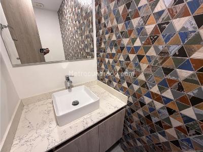 Apartamento de 4 alcobas en venta en La Tomatera, Medellín, 170 m² · foto 8 de 20